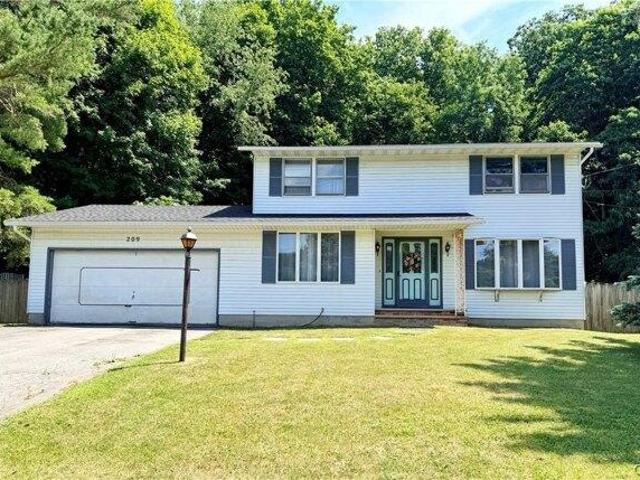 House for sale in Camillus, New York