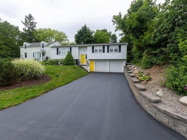 House for sale in New York