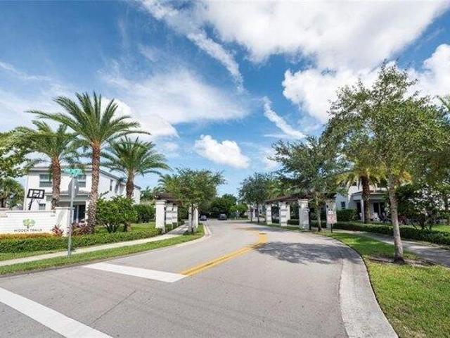 House for sale in Tamarac, Florida