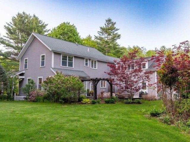 House for sale in New Hampshire