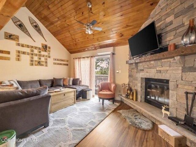 House for sale in Tannersville, Pennsylvania