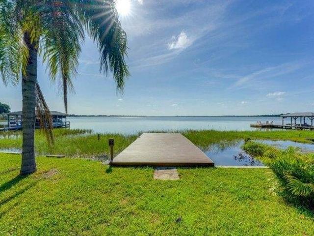 House for sale in Tavares, Florida