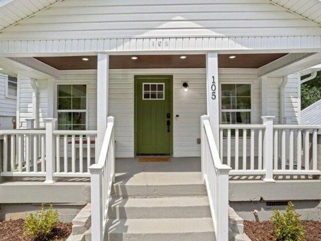 House for sale in Taylors, South Carolina