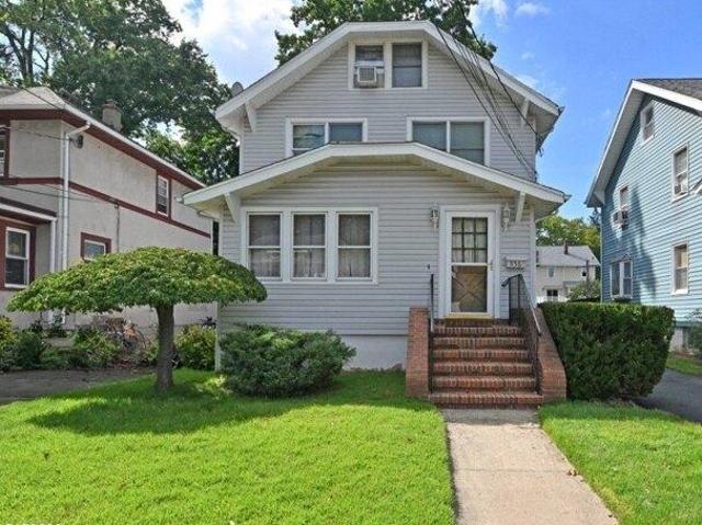 House for sale in Teaneck Township, Bergen County