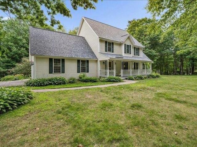 House for sale in New Hampshire