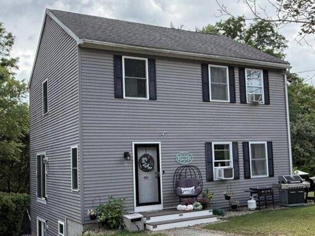 House for sale in Baldwinville, Massachusetts