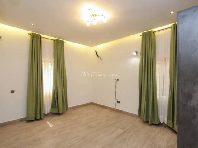 Detached house for sale in Ikeja , Abuja