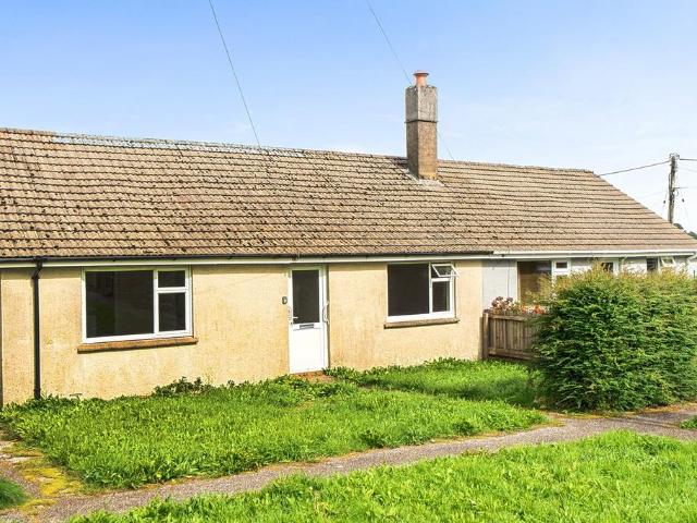 Bungalow for sale in St Cleer, Cornwall