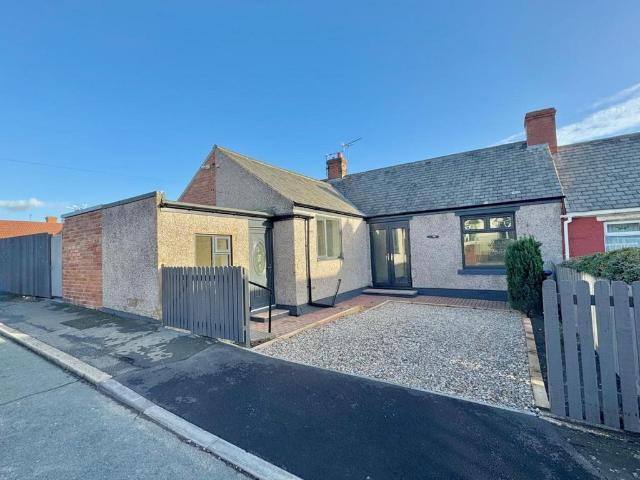 Bungalow for sale in Deneside, Seaham