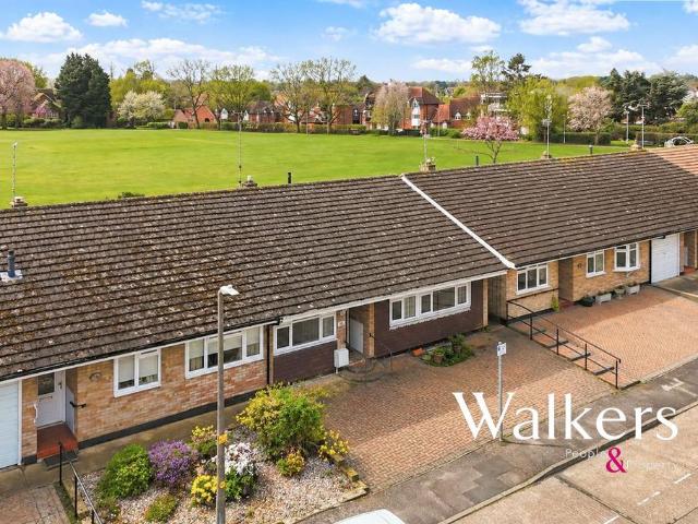 Bungalow for sale in Ingatestone and Fryerning, Navestock Side