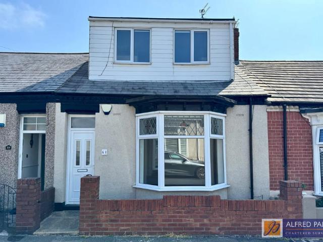 Bungalow for sale in Roker, Sunderland