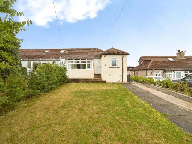 Bungalow for sale in West Yorkshire