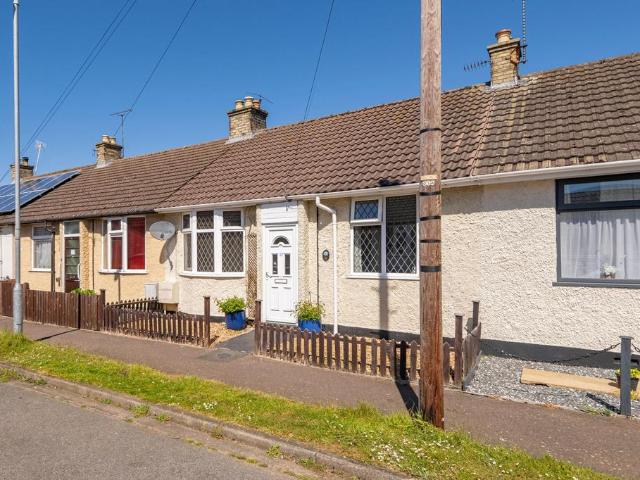 Bungalow for sale in Eastbridge, Suffolk