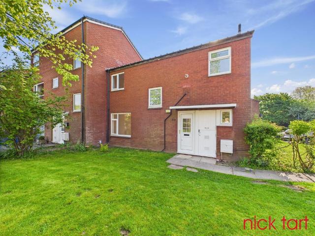 Bungalow for rent in Randlay, Telford