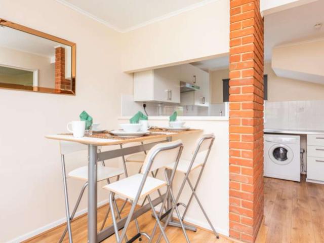 House for rent in Old Headington, The Slade