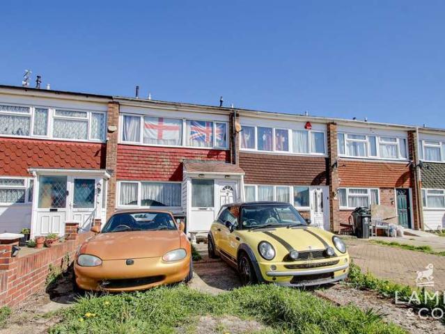 Cottage for sale in Dale Hill, Essex
