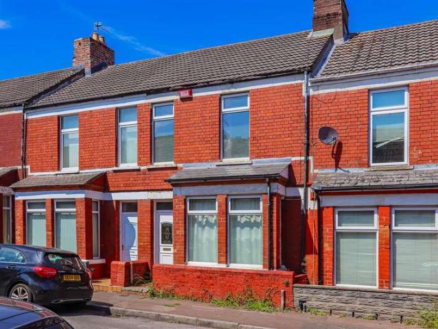 Cottage for sale in Cwm Talwg, Barry