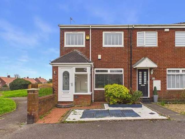 Cottage for sale in Hollycarrside, Sunderland