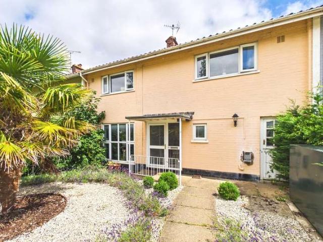 Cottage for sale in Burgh St Peter, Norfolk