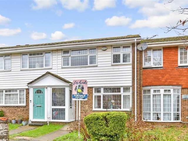 Cottage for sale in Gillingham