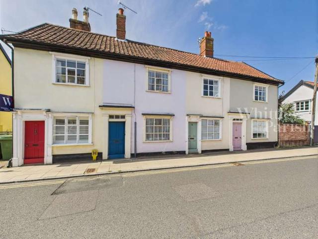 Cottage for sale in Diss, South Norfolk