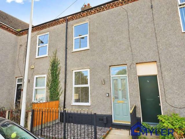 Cottage for sale in Upton Rocks, Widnes