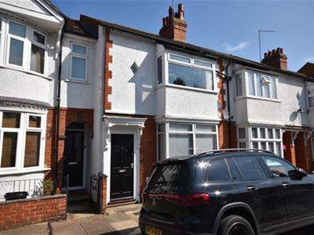 Terraced House for rent in Northampton, Abington