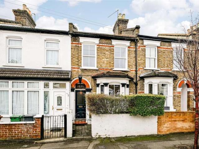 Terraced House for sale in Leytonstone, Leytonstone