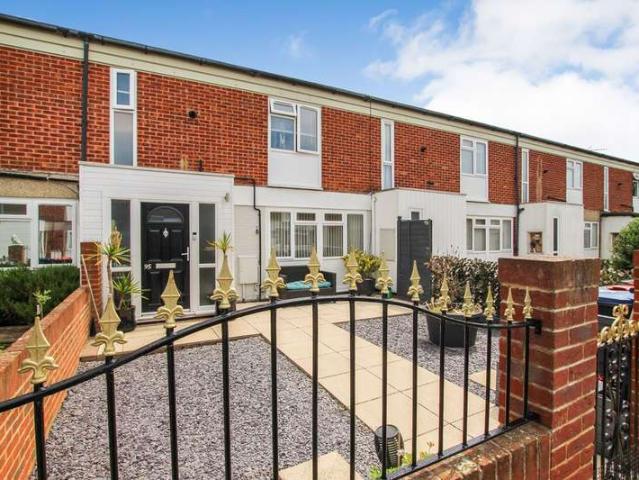 Cottage for sale in Mariner's View, The Bridge