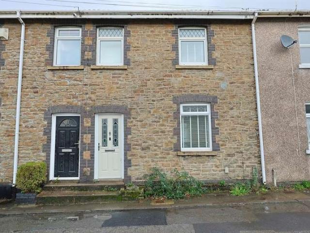 Cottage for sale in Llansamlet, Wales