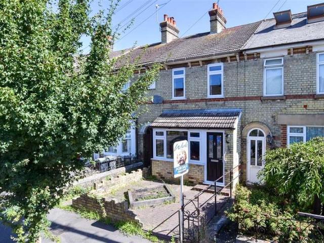 Cottage for sale in Snodland, Bourne Vale