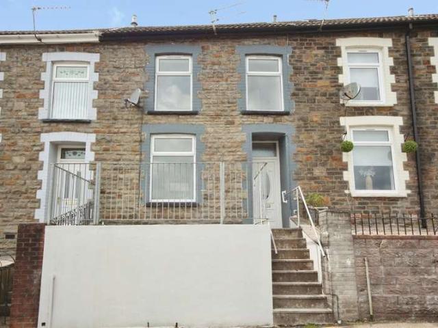 Cottage for sale in Tonypandy, Penygraig
