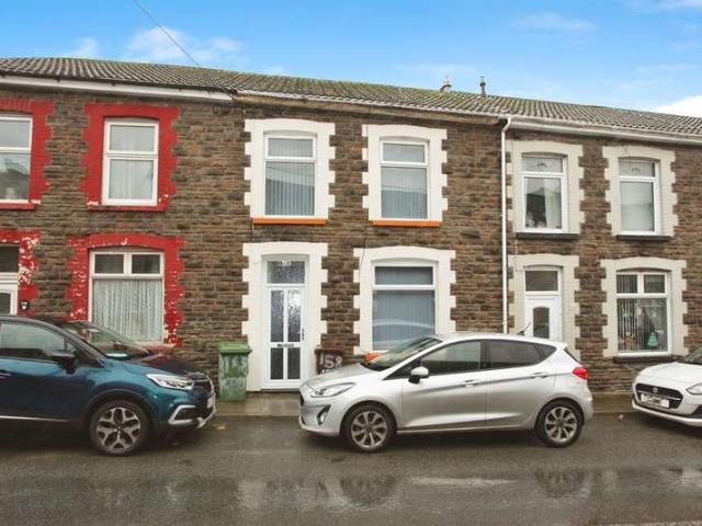 Cottage for sale in Senghenydd, Wales