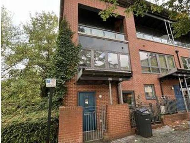 Cottage for sale in Park Central, Birmingham