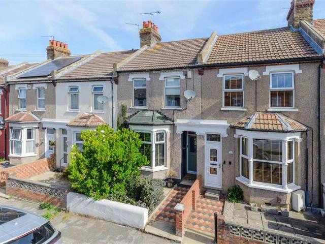 Cottage for sale in Kings Farm, Hamerton