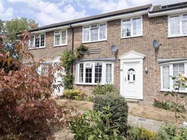 Cottage for sale in Ringles Cross, Cross In Hand