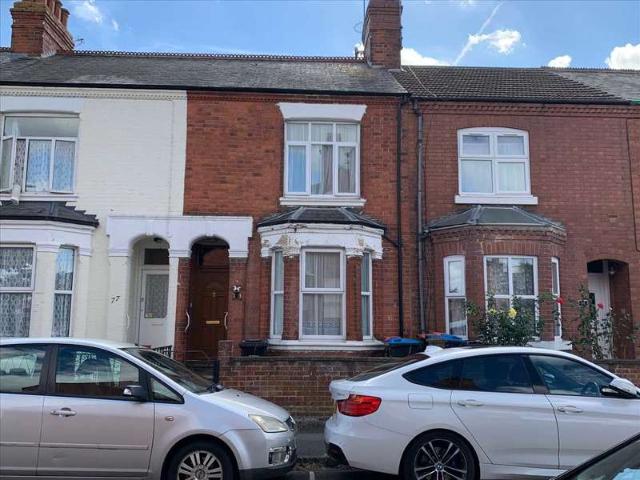 Cottage for sale in Wolverton and Greenleys, Old Wolverton