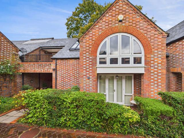 Cottage for sale in Berrick Salome, Oxfordshire