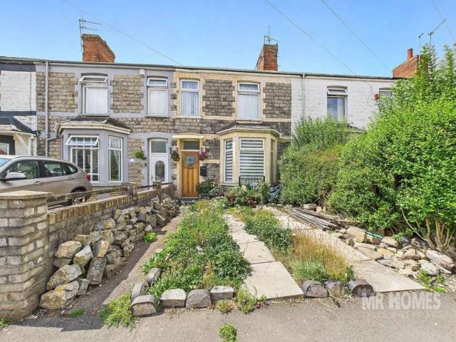 Cottage for sale in Gibbonsdown, Barry