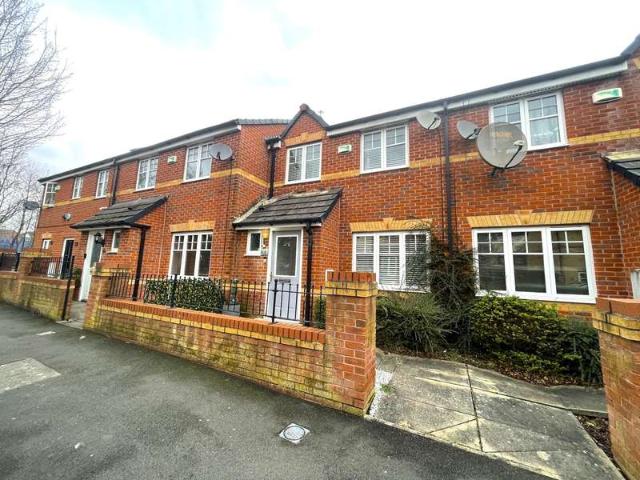Cottage for sale in Georgia, Greater Manchester