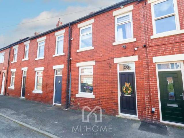 Cottage for sale in Medlar-with-Wesham, Wesham