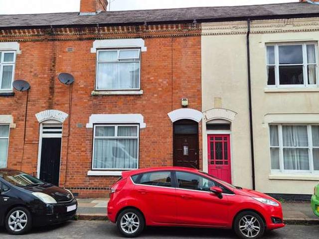 Cottage for sale in Bede Island, Old Wharf