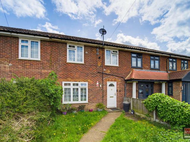 Cottage for sale in Lower Halliford, Surrey
