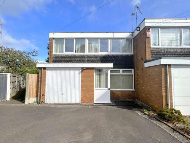 Cottage for sale in Stourbridge, West Midlands