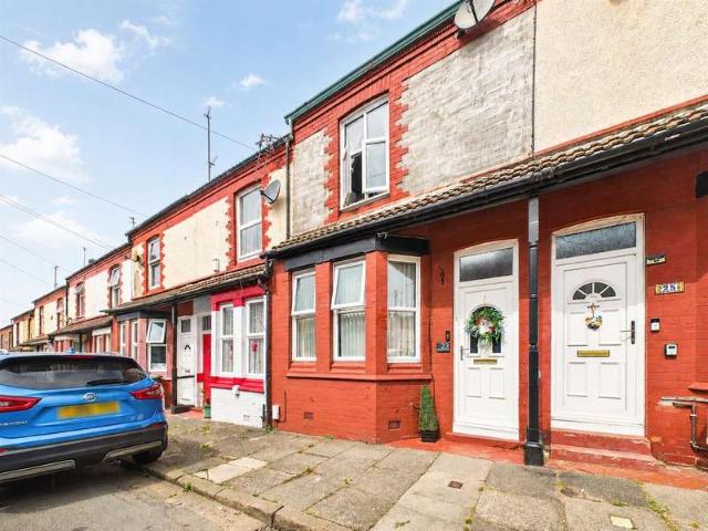 Cottage for sale in Poulton, Wallasey