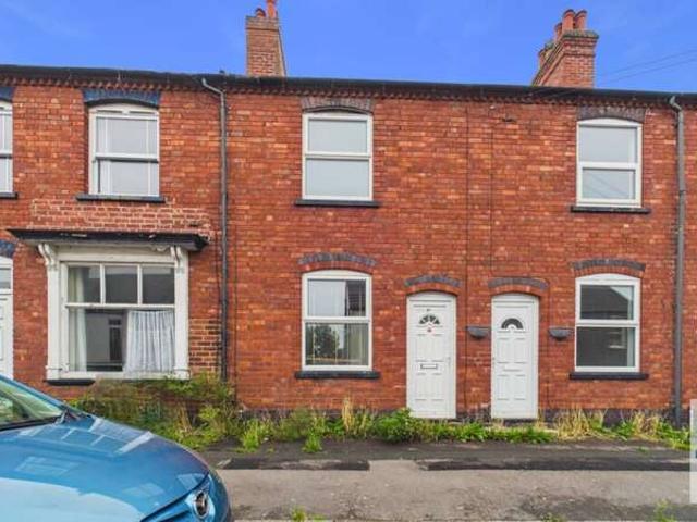 Cottage for sale in Kettlebrook, Staffordshire