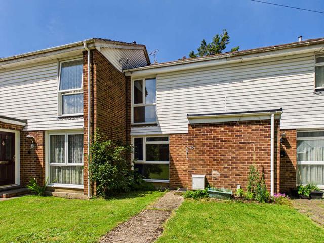 Cottage for sale in Lunnon, Buckinghamshire