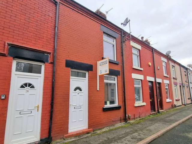 Cottage for rent in New Bold, St Helens