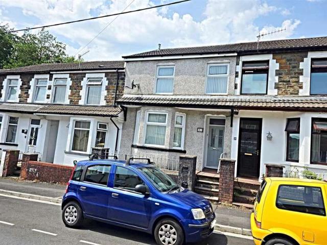 Cottage for sale in Pontypridd, Wales