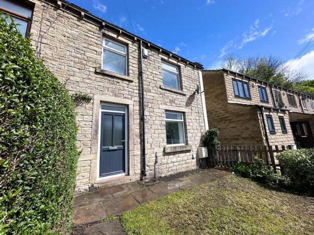 Cottage for sale in Milnsbridge, West Yorkshire